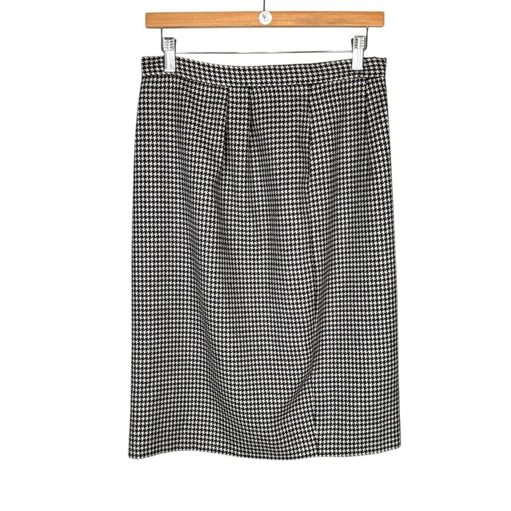 Vintage Carlisle Houndstooth Black & White 100% Wool Knee Length Pencil Skirt